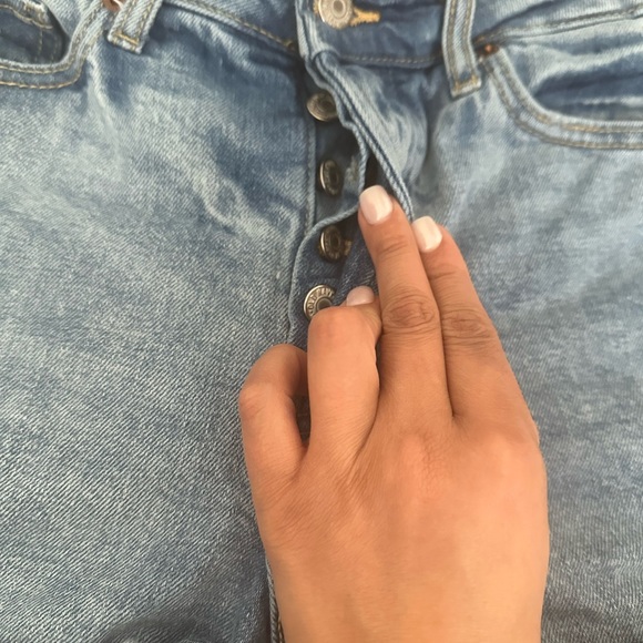 Old Navy Shorts (2) - Picture 7 of 9